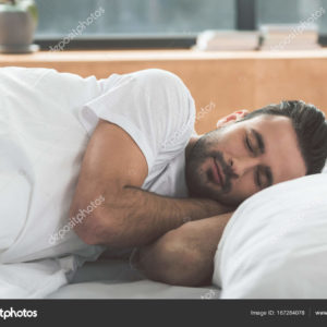 spánok pre muža hne´dspať